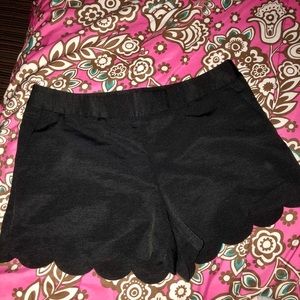 Express High Waist Black Scallop Hem Shorts